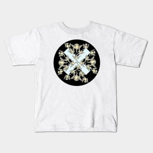 Birds at the center of the universe Kids T-Shirt